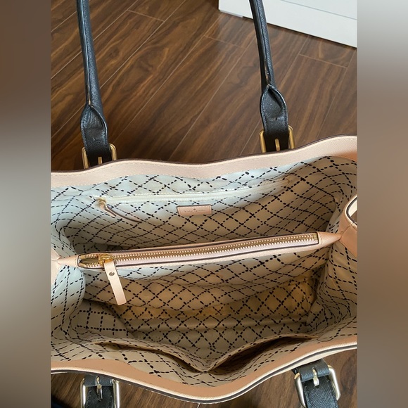 Kate Spade large tote - Picture 4 of 4